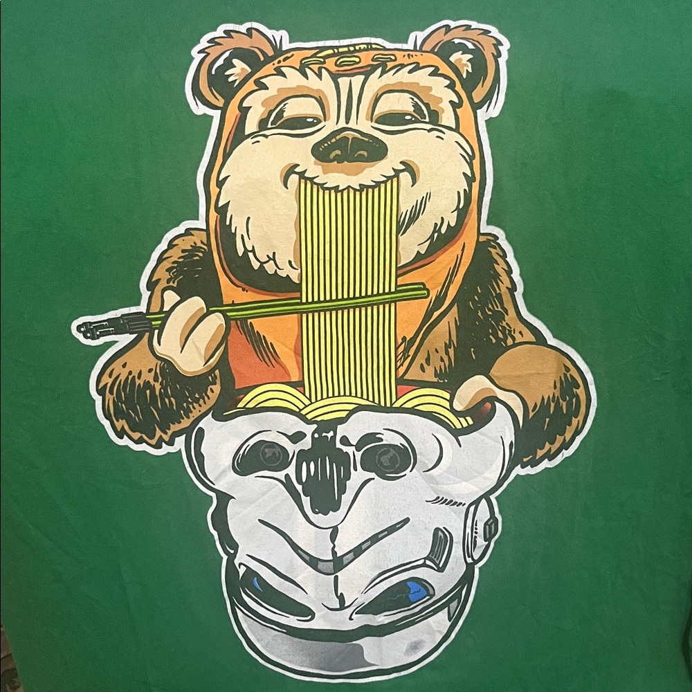 Disney Star Wars Ewok Eating Noodles From Stormtrooper Helmet Medium Shirt